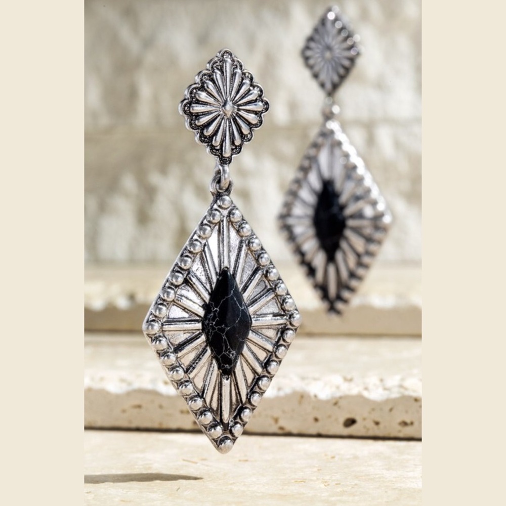 Boho Semi-Precious Stone Earrings - Picture 5 of 7